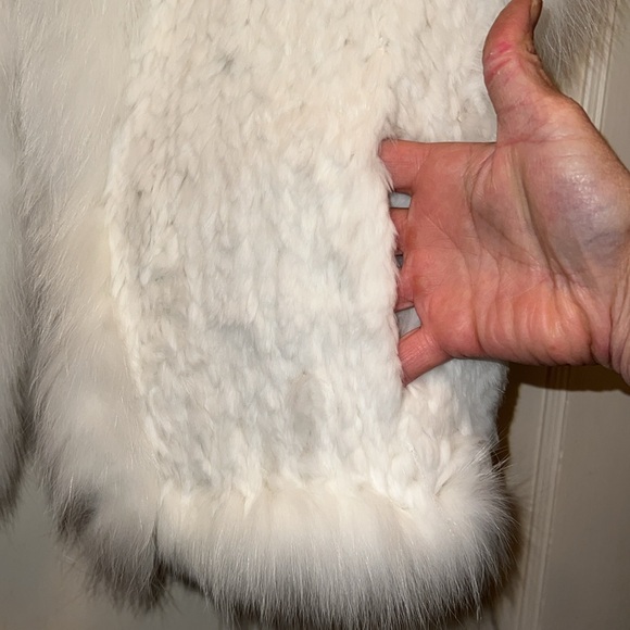 Belle Fare Vintage rabbit fox fur vest - Picture 3 of 11